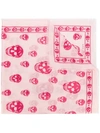 ALEXANDER MCQUEEN ALEXANDER MCQUEEN SKULL PRINT SCARF - PINK,1106403943Q12732600