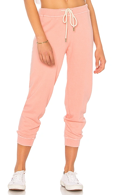 The Great The Cropped Sweatpant In Pink