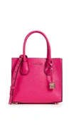 Michael Michael Kors Studio Mercer Medium Leather Messenger In Ultra Pink
