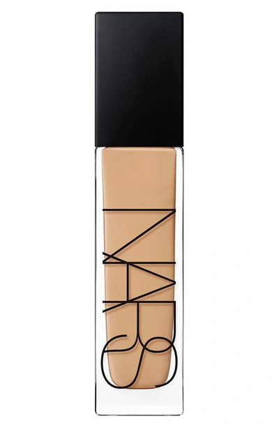 Nars Natural Radiant Longwear Foundation Barcelona - Medium 4 1 oz/ 30 ml In Barcelona M4 (medium To Medium-deep With Warm Golden Undertones)