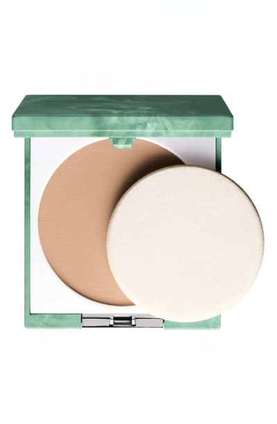 Clinique Almost Powder Makeup Broad Spectrum Spf 18 Foundation In Light