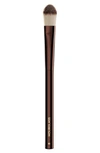 Hourglass No. 8 Large Concealer Brush In No. 8 Large Concealer Brush