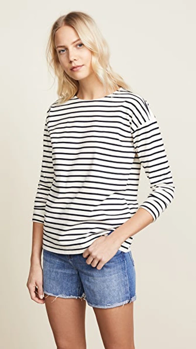 Kule The Modern Long-sleeve Tee In Cream/navy