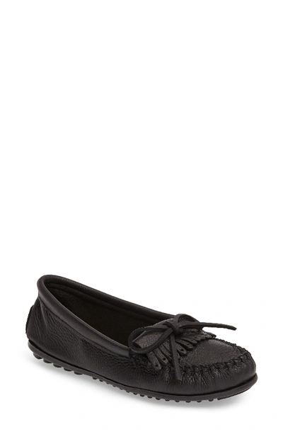 Minnetonka Women's Deerskin Kilty Moccasin Flats Women's Shoes In Black