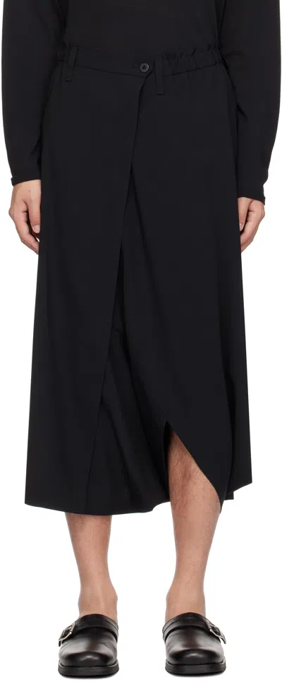 132 5. Issey Miyake Black Seamless Bottoms Basic Trousers In 15-black