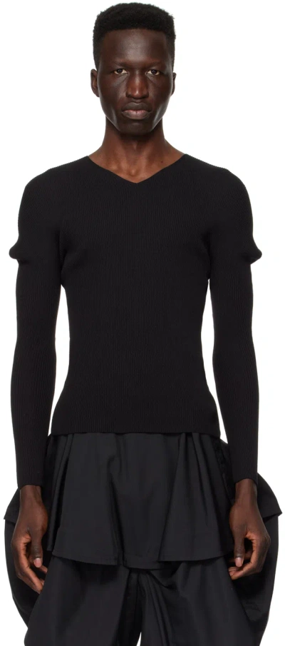 132 5. Issey Miyake Black V-neck Jumper In 15-black