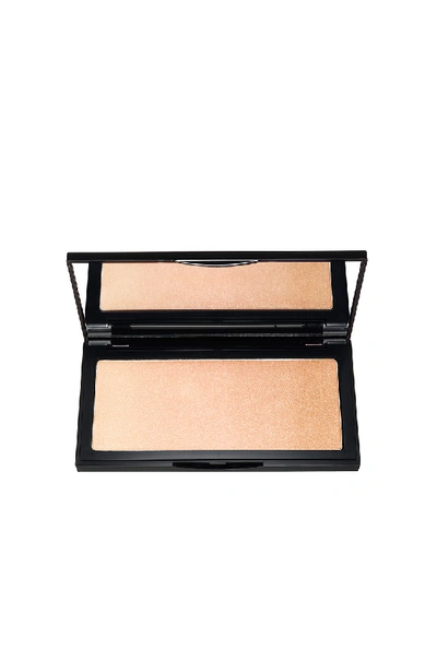 Kevyn Aucoin The Neo-highlighter In Sahara