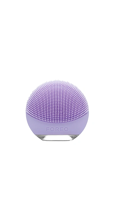 Foreo Luna Go Travel-friendly Face Cleansing Brush For Sensitive Skin In Purple