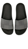 ADIDAS ORIGINALS ADILETTE CHECKERBOARD 凉鞋