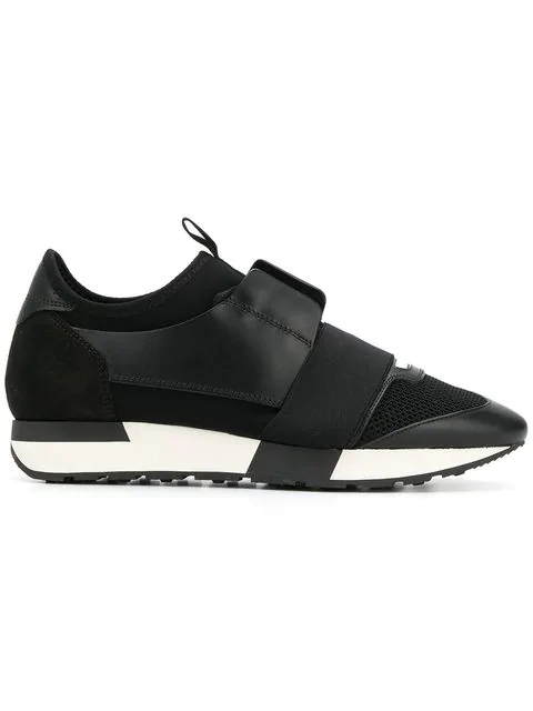 balenciaga runners race full black