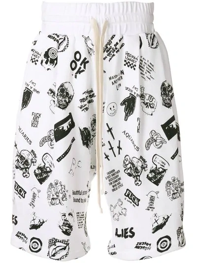 Herman Skull Print Shorts In White