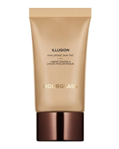Hourglass Illusion Hyaluronic Skin Tint In White