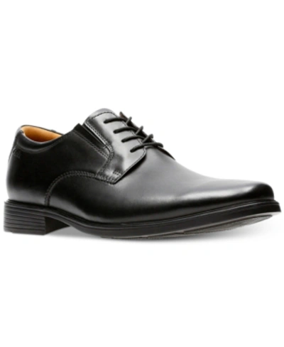Clarks Collection Men's Tilden Plain-toe Oxford Dress Shoes In Black Leather