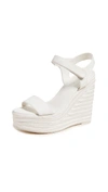 Kendall + Kylie 120mm Grand Faux Leather Wedges In White