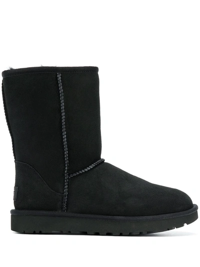 Ugg Classic Short Ii Boots In Black
