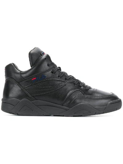 Fila sneaker on sale pine mid
