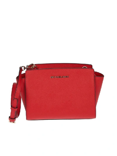 Michael Kors Michael  Medium Selma Shoulder Bag In Bright Red