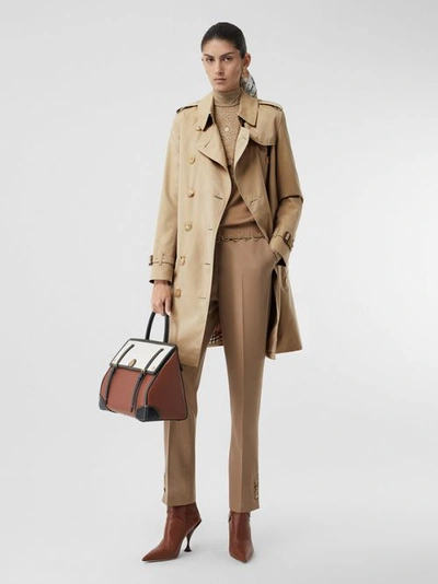 BURBERRY BURBERRY THE MID-LENGTH KENSINGTON HERITAGE TRENCH COAT,40733731
