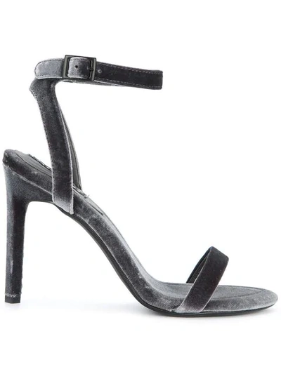 Senso Tyra I Sandals In Grey