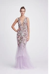 MARCHESA RESORT 2018-19 MARCHESA COUTURE PLUNGING V NECK FIT AND FLARE GOWN,M24829