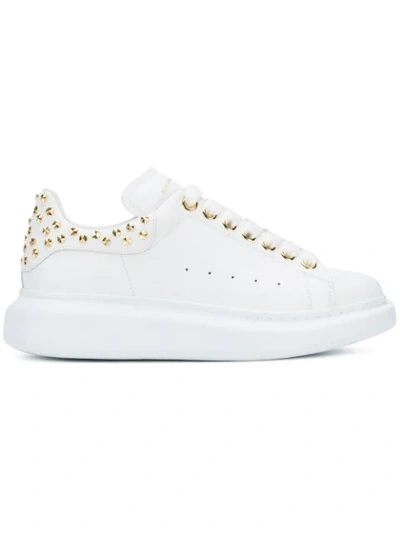 Alexander Mcqueen Pelle Studded Low-top Platform Sneakers In White