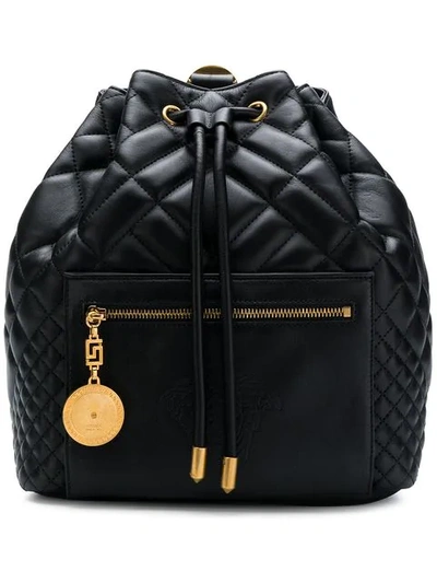 Versace 纹理牛皮背包 In Black