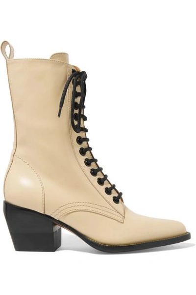Chloé Rylee Glossed-leather Ankle Boots In Cream