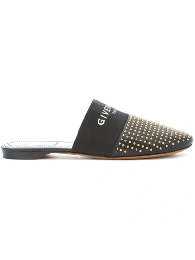 Givenchy Logo铆钉小羊皮穆勒鞋 In Black