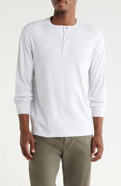 14th & Union Long Sleeve Textured Henley In White