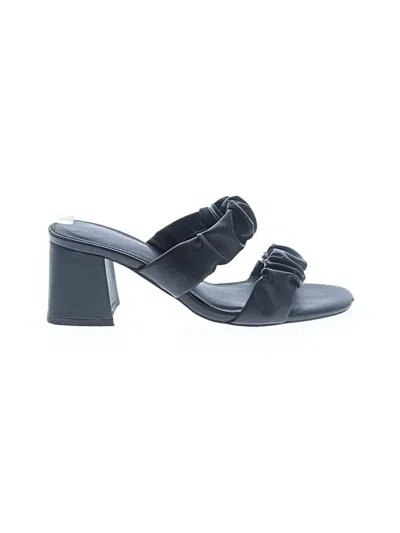 Pre-owned 14th & Union Sandals In Black