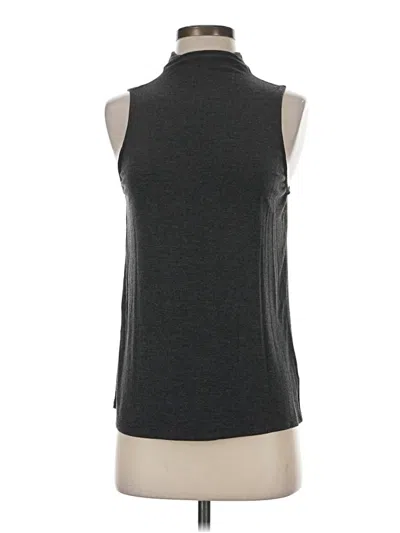 Pre-owned 14th & Union Sleeveless T-shirt In Gray
