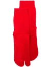 MAISON MARGIELA MAISON MARGIELA TABI SOCKS - RED