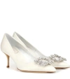 Roger Vivier Flower Faux Pearl-embellished Iridescent Patent-leather Pumps In Gold,white