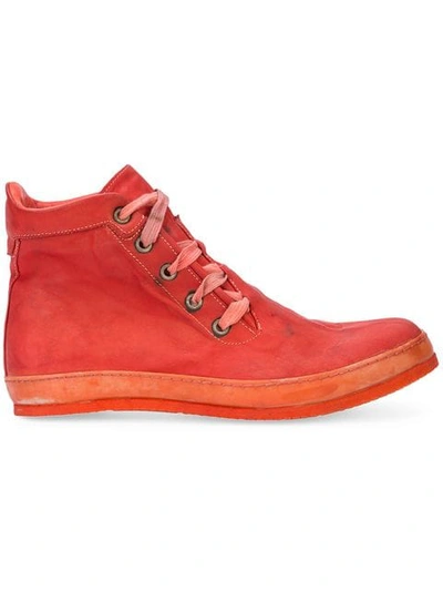 A Diciannoveventitre Distressed Trainers In Red
