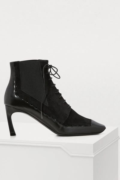 Roger Vivier Trompette Graphic Ankle Boots In Black