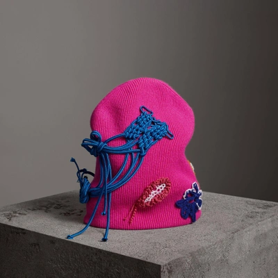 Burberry 钩编花卉羊绒混纺毛线帽 In Fuchsia Pink