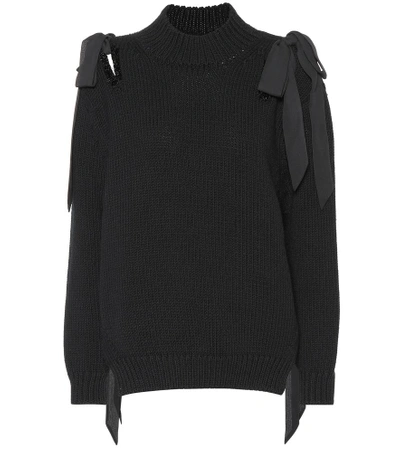 Simone Rocha Mock-neck Bow-shoulder Merino Wool Knit Pullover Sweater In Black