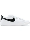 NIKE logo lace-up sneakers