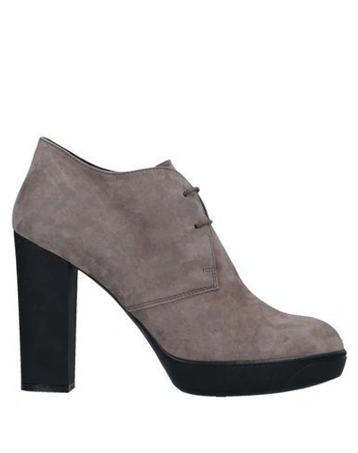 Hogan Lace-up Shoes In Dove Grey