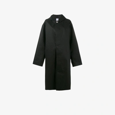 Vetements Mackintosh Hooded Raincoat In Black