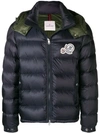 MONCLER DAUNENJACKE MIT LANGEN ÄRMELN