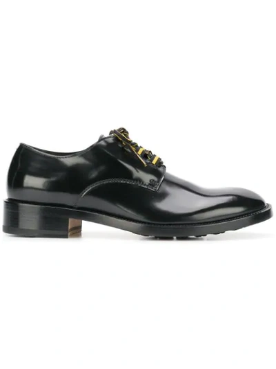Maison Margiela Contrast-laces Patent-leather Derby Shoes In Black