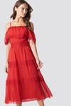 TRENDYOL SHOULDER STRAP LACE MIDI DRESS - RED