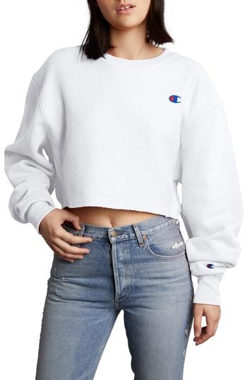 white cropped champion sweatshirt