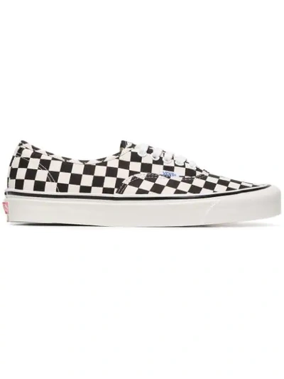 Vans Black And White Ua Classic Lace-up Dx Check Cotton Sneakers