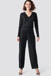 RUT & CIRCLE PLEATED JUMPSUIT - BLACK