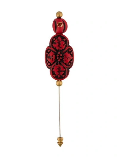 Gucci Floral-engraved Pin Brooch In Red