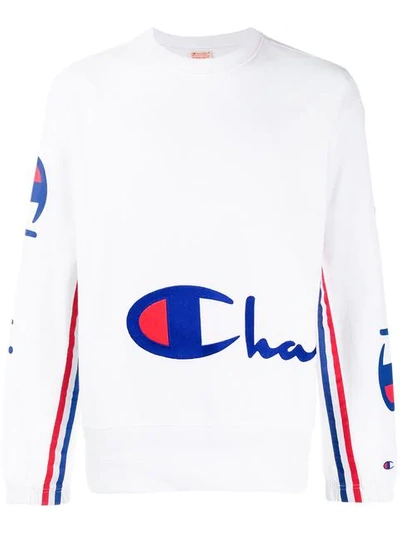 Champion Embroidered Logo Sweatshirt In Wht