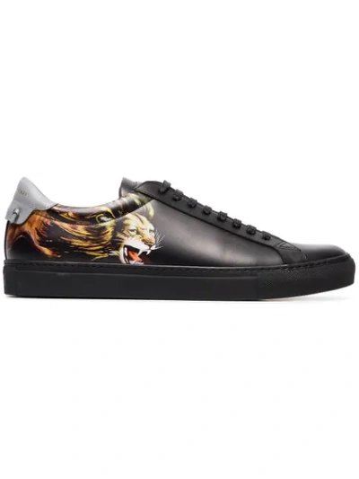 Givenchy Logo Embossed Lion Printed Sneakers In Black