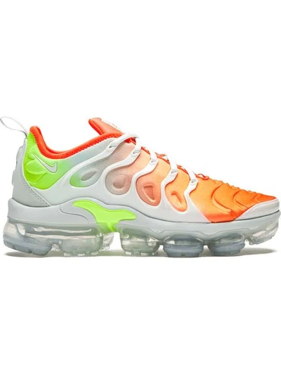 Nike W Air Vapormax Plus Trainers In Yellow